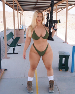 armed-thick-and-sexy