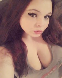 big-boob-cleavage-selfie