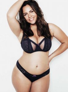 hot-plus-size-model-Anna -Krylova