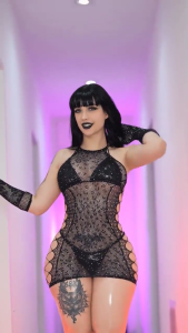 Hot Thick Goth Babe