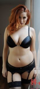 sexy-chubby-girl-lingerie