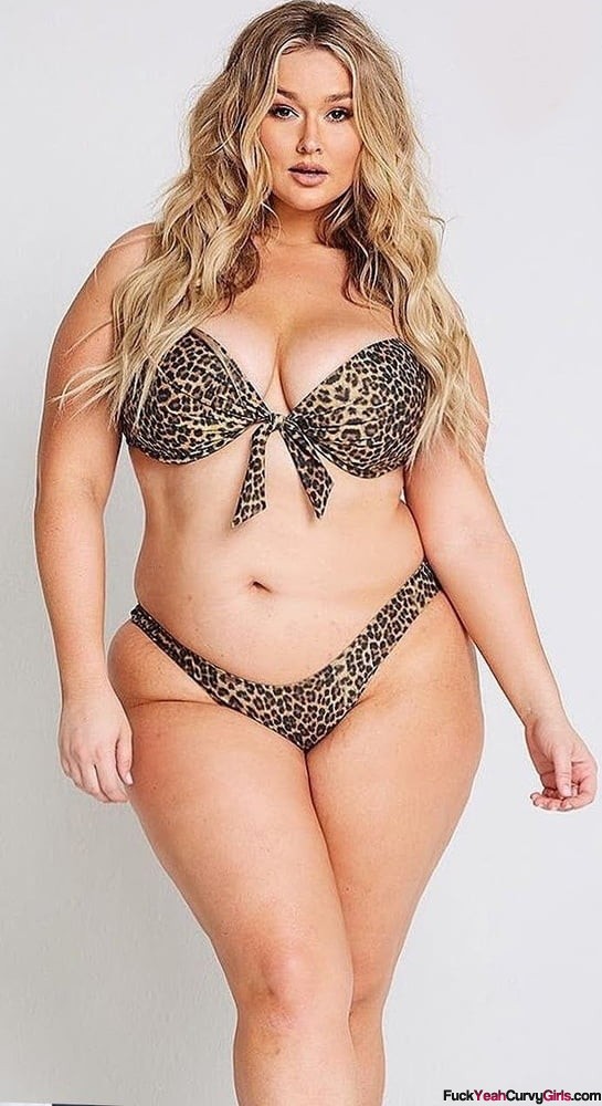 sexy-chubby-model-02