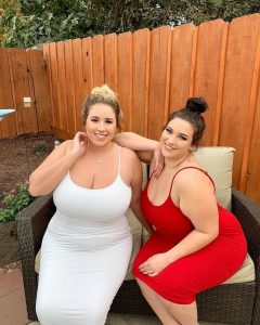 Thick And Busty Girls