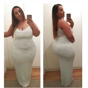 thick-chick-tight-dress-selfie