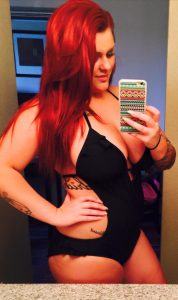 thick-redhead-selfie