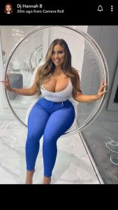 Curvy In Tight Jeans And Tight Top