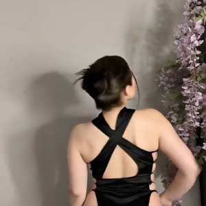 thicc-as-fuck-instagram-model